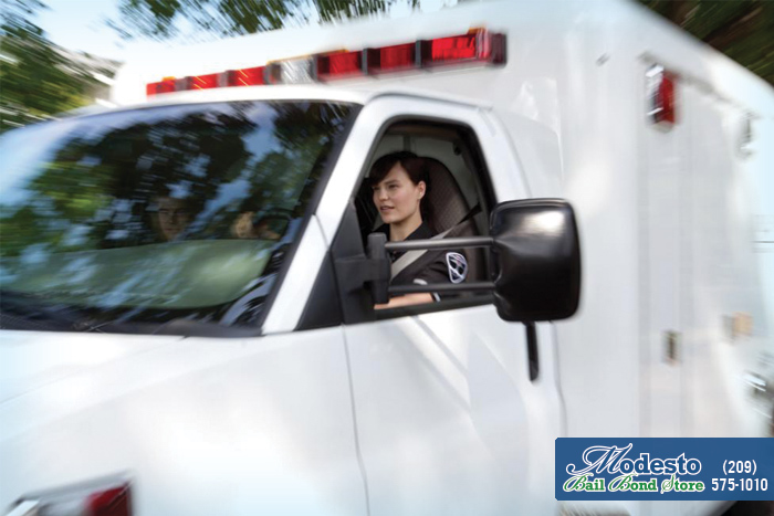 Do You Pull Over For Emergency Vehicles?